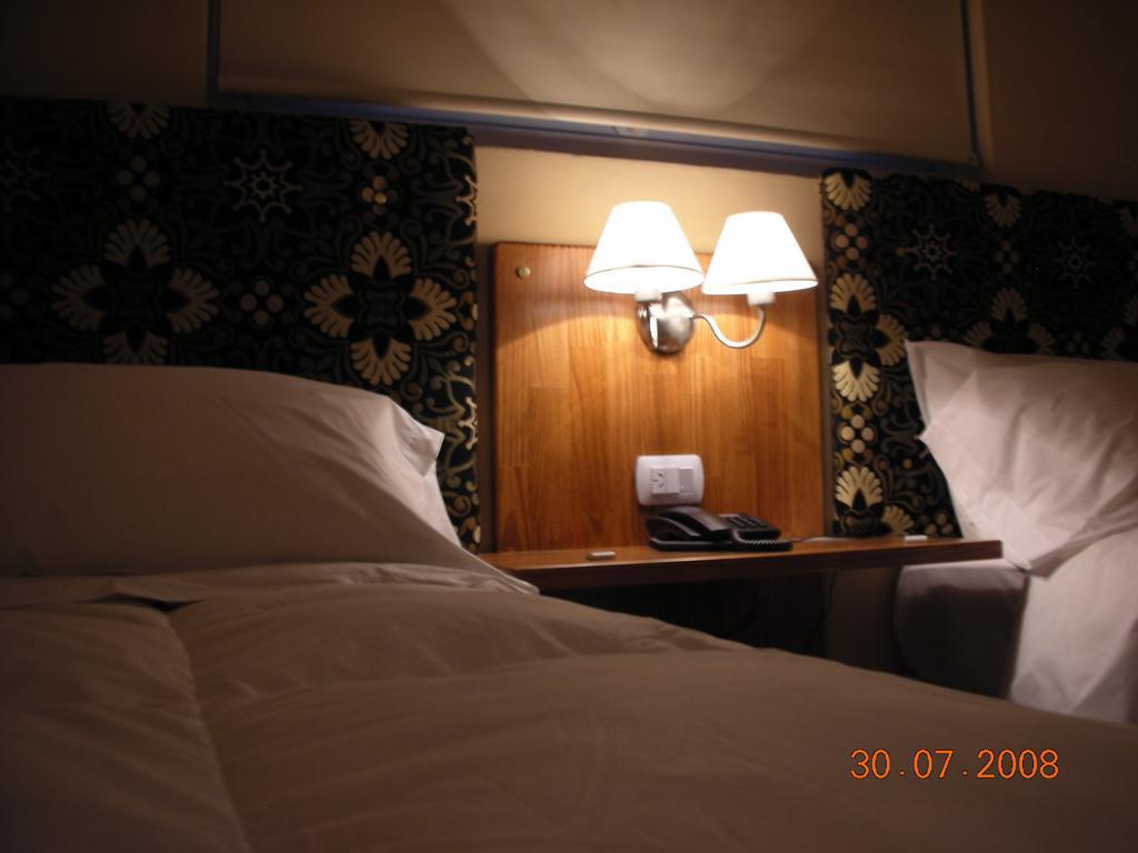 Euskadi Hotel General Pico Zimmer foto